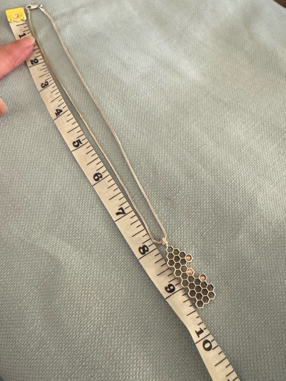 π©Άπ MIGNON FAGET STERLING SILVER BEE HIVE PENDAT AND CHAIN!ππ - Picture 11 of 12
